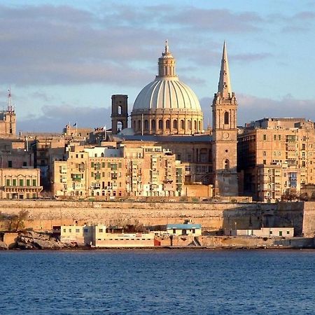 Spectacular Apartment Valletta And Harbour Views سليمة المظهر الخارجي الصورة
