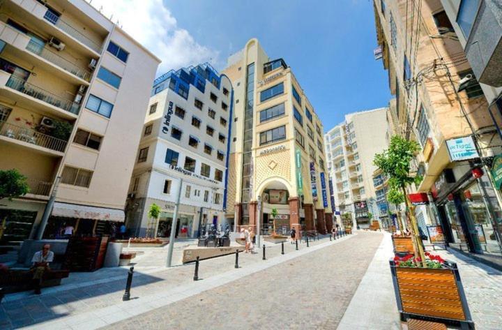 Spectacular Apartment Valletta And Harbour Views سليمة المظهر الخارجي الصورة